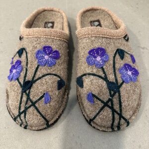 Haflinger Viola Slippers